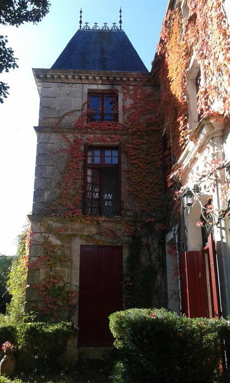Bed and Breakfast La Cure Du Maine Charles Birac  Esterno foto