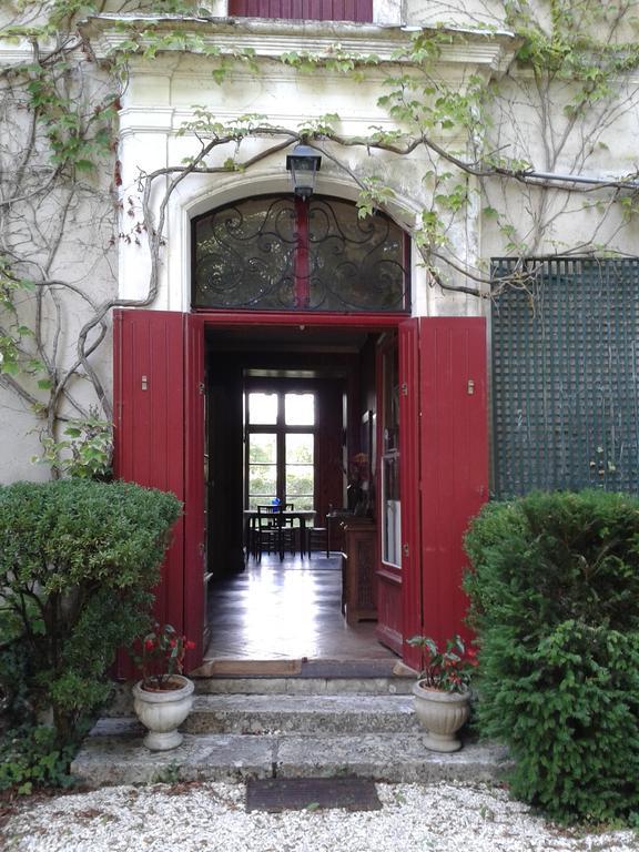 Bed and Breakfast La Cure Du Maine Charles Birac  Esterno foto